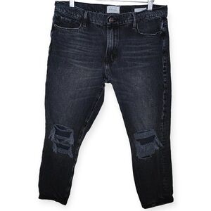FRAME Le Garçon Crop Black Wash Denim Distressed Jeans